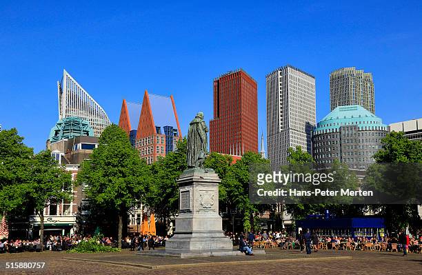 view from plein to business district, den haag - the hague stock pictures, royalty-free photos & images