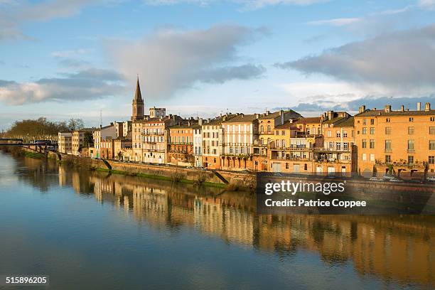 vue generale - montauban stock pictures, royalty-free photos & images