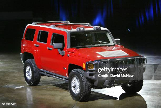 The new H3 Hummer is introduced at a press conference at the California International Auto Show during Media Day on October 27, 2004 in Anaheim,...