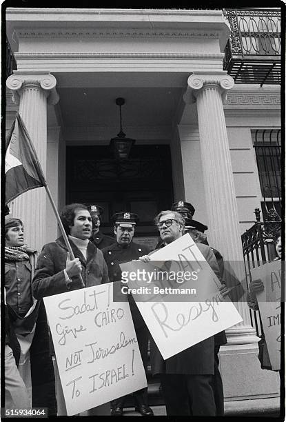 New York, NY: Dr. M. T. Mehdi, President of the American-Arab Relations Committee is joined by other protesters in front of the Egyptian Mission to...