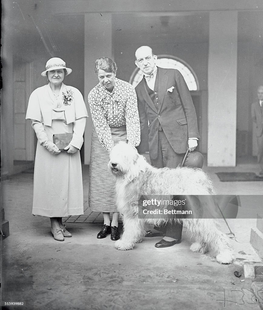 Eleanor Roosevelt Receiving Dog