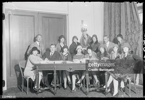 Debutantes meet for British War Veterans grand Ball. New York... Above is shown the group of society debutantes who gathered at the Candainclub in...