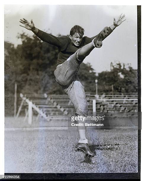 Alabama quarterback Riley Smith practices his kicking in preparation for the Rose Bowl in which Alabama will face Stanford. December 1, 1934.