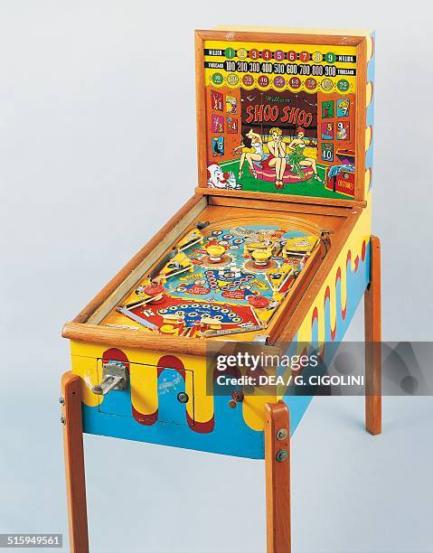 Shoo Shoo pinball machine, made by Williams, 1950. United States of America, 20th century.