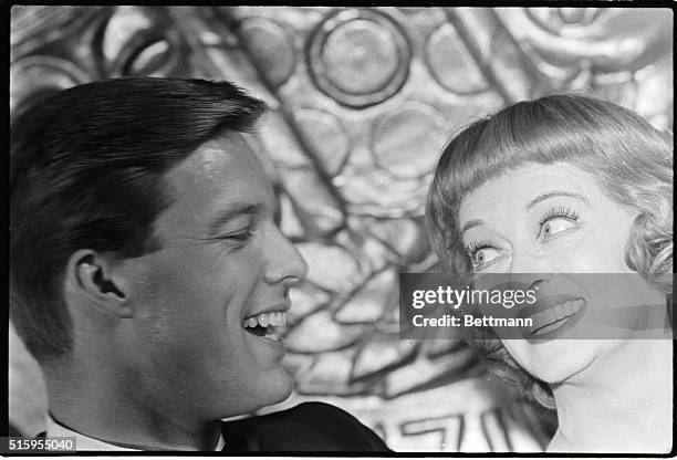New York, New York- Richard Chamberlain and Bette Davis are all smiles at the Photoplay Gold Medal Awards presentation here February 28th. They were...