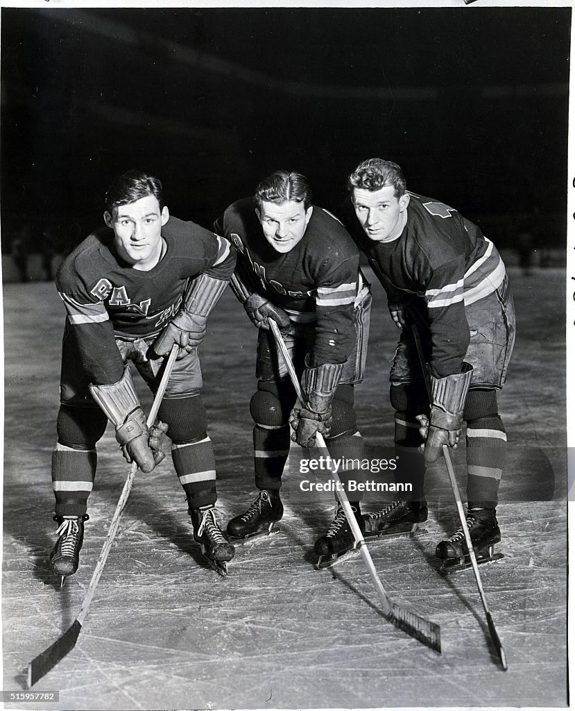 New York Rangers In Uniforms