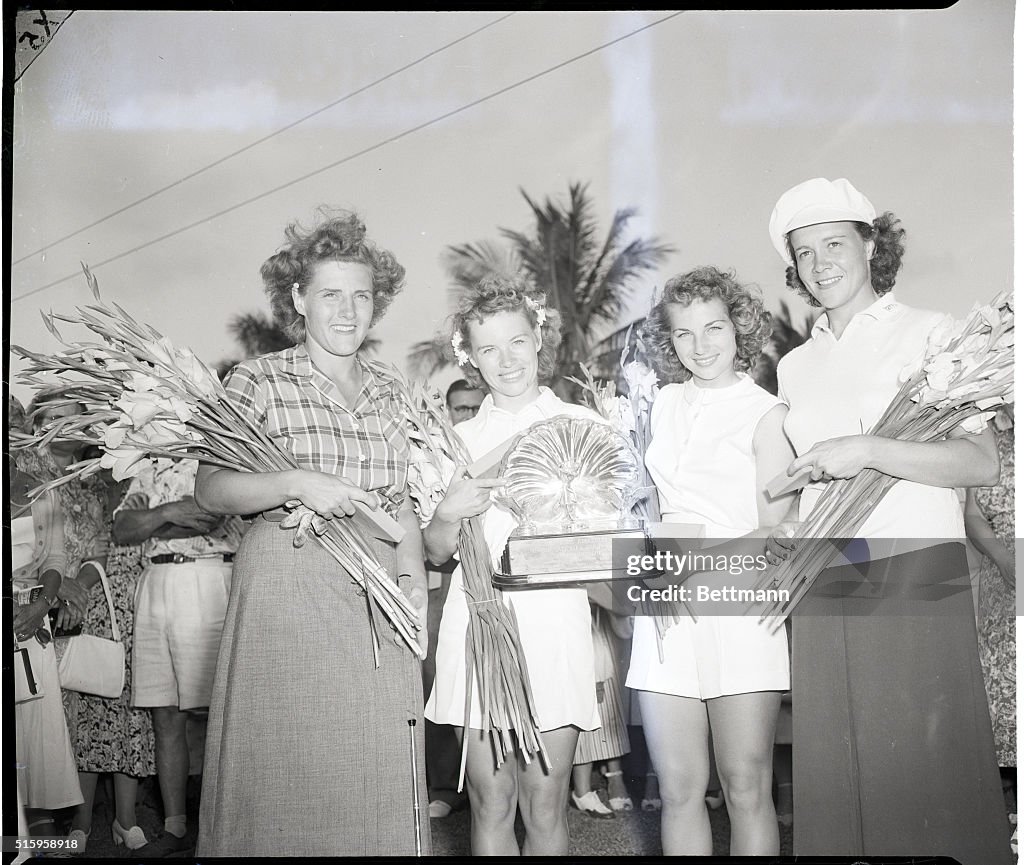 Bauer Sisters Celebrating Golf Victory