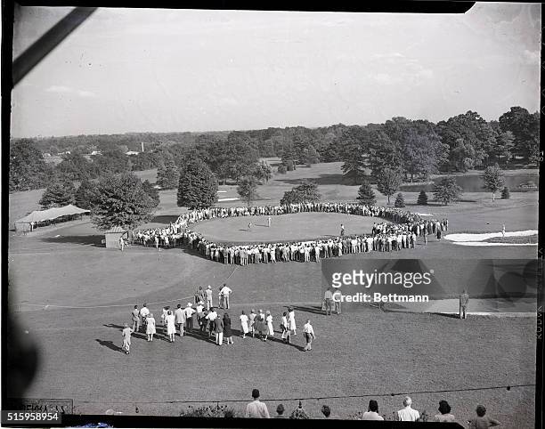 Springfield, New Jersey- General view of the gallery September 11 as Public Links champion Smiley Quick, Inglewood, Calif., sank a putt on the 10th...