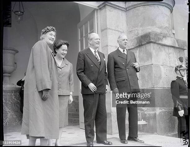 Rambouillet, France- Gathered at the entrance to Rambouillet Castle in a friendly, smiling group are : French President Charles de Gaulle; British...