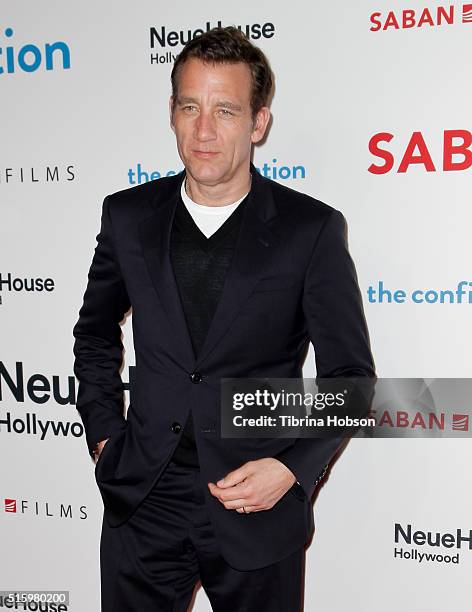 Clive Owen attends the premiere of Saban Films' 'The Confirmation' on March 15, 2016 in Los Angeles, California.