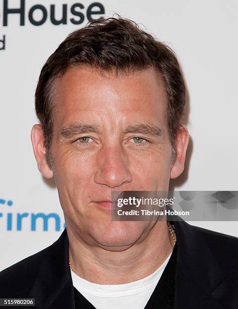 Clive Owen attends the premiere of Saban Films' 'The Confirmation' on March 15, 2016 in Los Angeles, California.