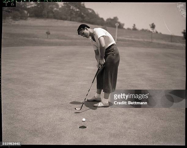 Los Angeles, CA- Babe Didrikson, Olympic athlete, plays golf in Los Angeles.