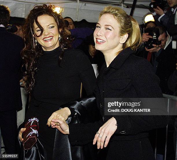 Director Sharon Maguire and actress Renee Zellweger appear at the New York premier of their new movie "Bridget Jones's Diary" 02 April 2001. AFP...