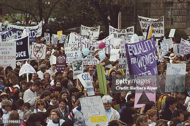 Pro-Choice supporters take part in a March for Women's Equality in Washington, DC, 9th April 1989.