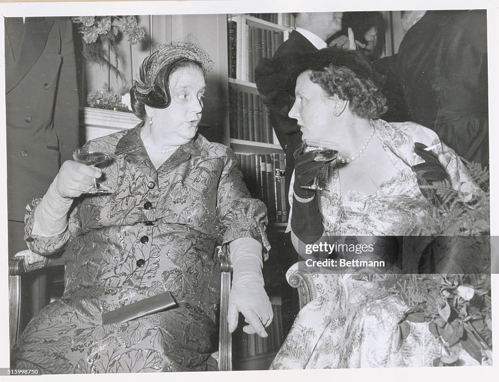 Queen Juliana and Mademoiselle Coty Conversing at Function