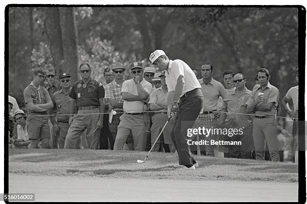 Dave Stockton, Westlake, Calif., chips onto the par-4 7th green during the second round of the 52nd PGA Championship 8/14. Stockton took a bogie 5 on...