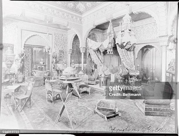 New York, NY: Waldorf Astoria. The Turkish room. Photograph, 1902.
