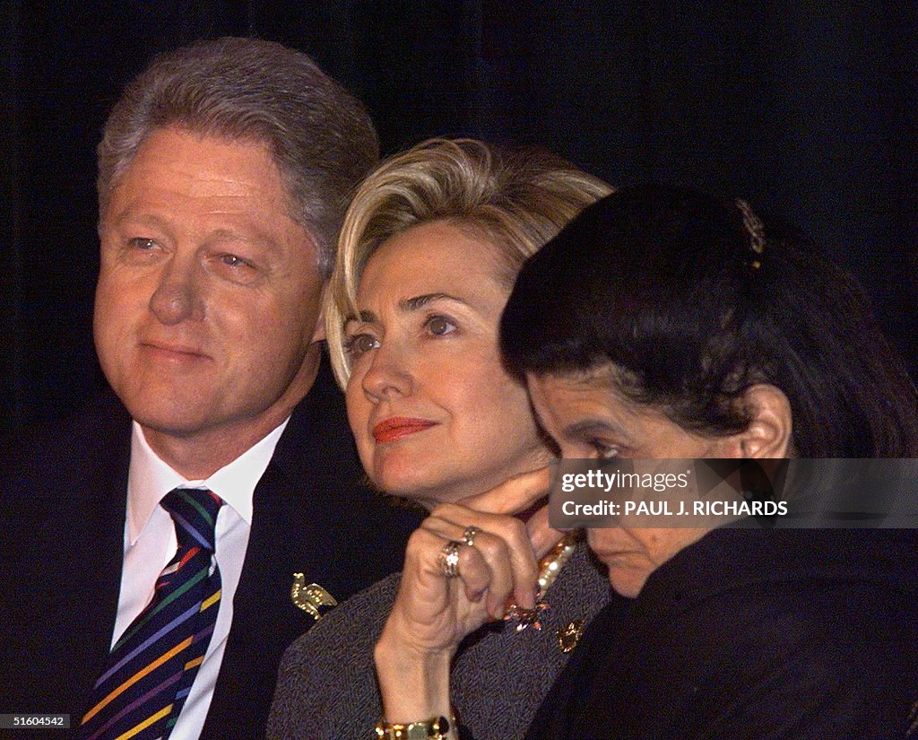 Lea Rabin Leah Rabin, wife of slain Israeli Prime Minister Yitzhak Rabin ...