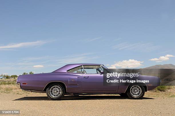 800 Hemi Photos and Premium High Res Pictures - Getty Images 800 Hemi Photos and Premium High Res Pictures - Getty Images
