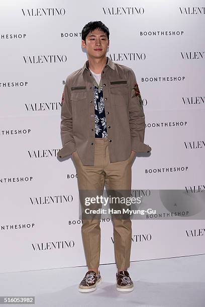 South Korean actor Lee Je-Hoon attends the photocall for "VALENTINO" Hawaiian Couture Capsule Collection at BoonTheShop on March 16, 2016 in Seoul,...