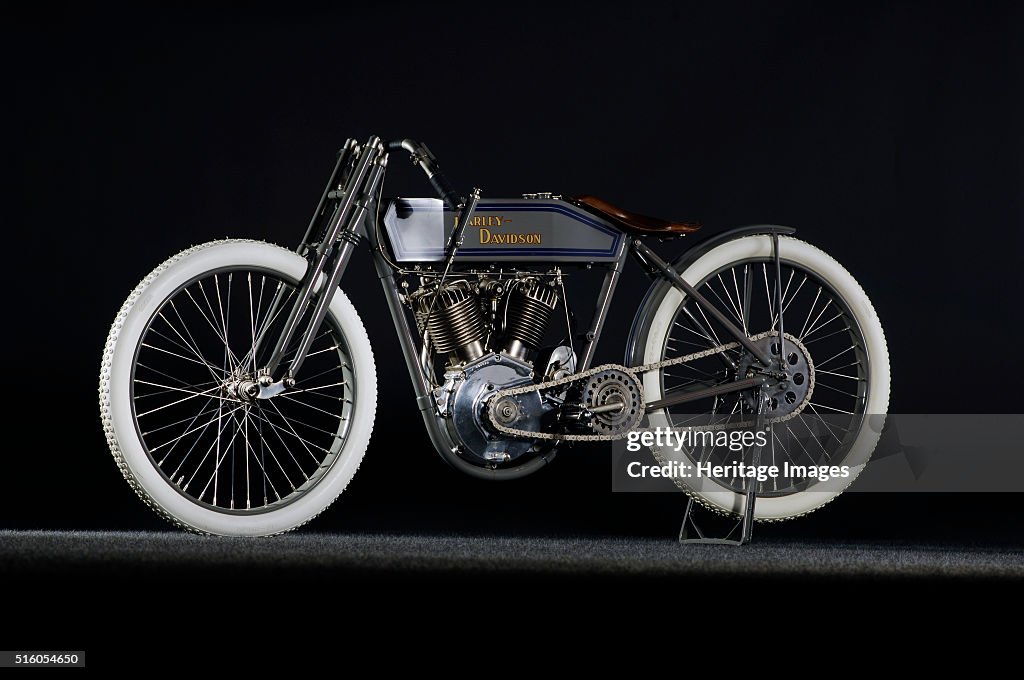 Harley Davidson boardtrack racer 1914