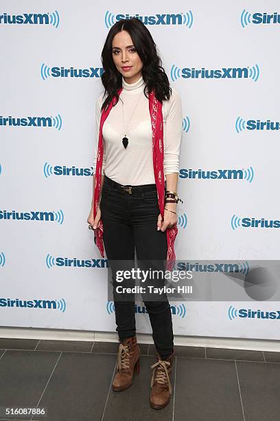 Eliza Dushku visits the SiriusXM Studios on March 16, 2016 in New York City.