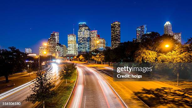 houston skyline - houston texas night stock pictures, royalty-free photos & images