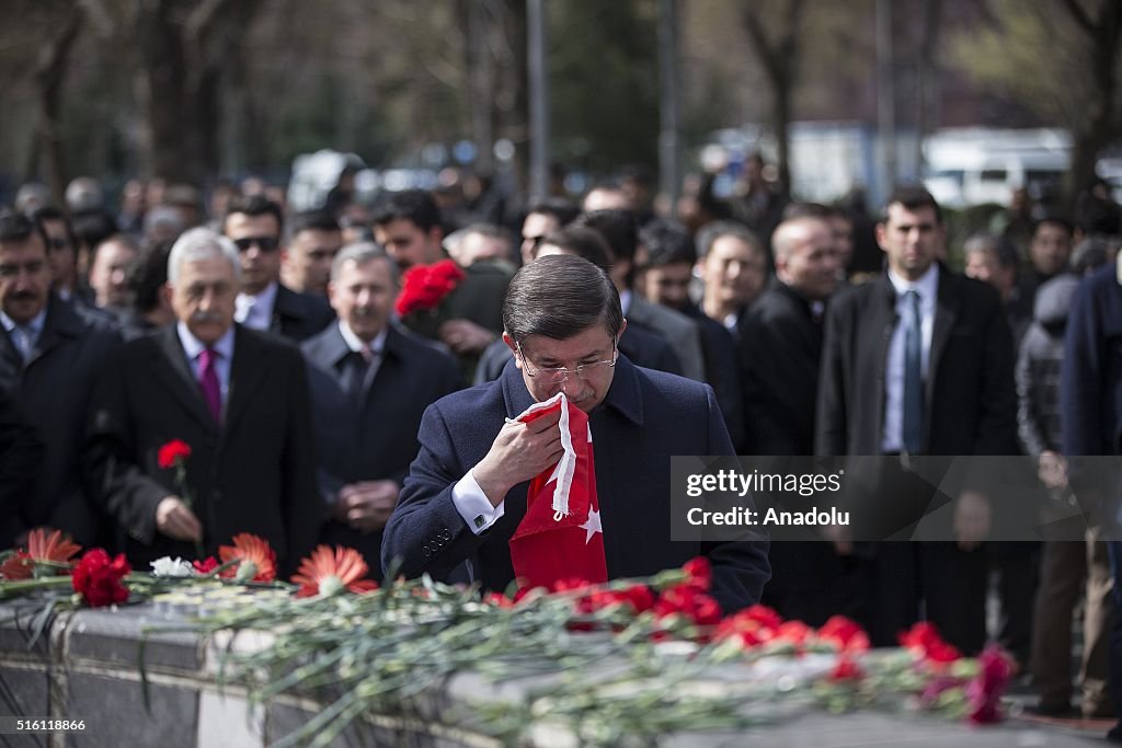 Turkish PM Davutoglu leaves carnations for Ankara terror attack victims