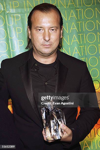 Honoree fashion designer Helmut Lang attend The Fashion Group