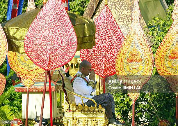 Sihamony 49 National Television Of Cambodia Stock Photos, High-Res Pictures, and ...