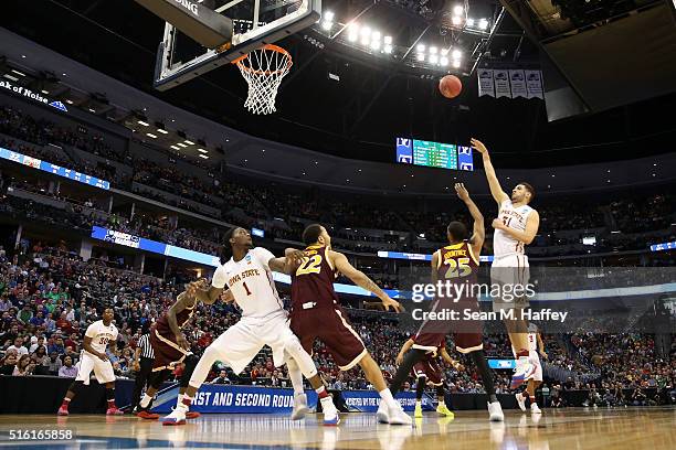 Aaron Rountree 57 Aaron Roundtree Stock Photos, High-Res Pictures, and Images - Getty ...