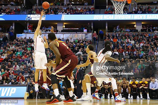Aaron Rountree 57 Aaron Roundtree Stock Photos, High-Res Pictures, and Images - Getty ...