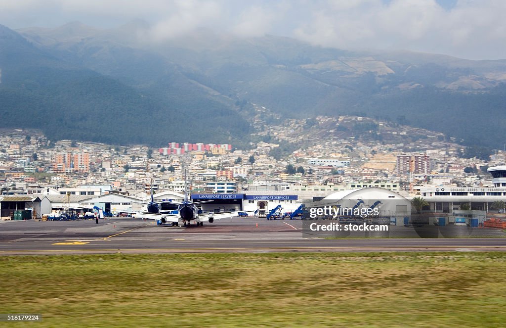 El antiguo aeropuerto en Quito, Ecuador