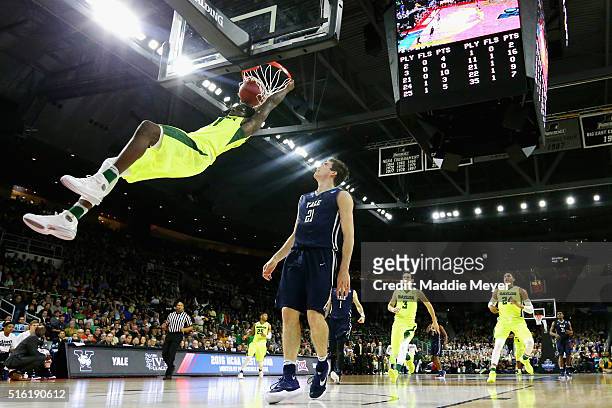 Taurean Prince of the Baylor Bears dunks the ball in the first half against the Yale Bulldogs during the first round of the 2016 NCAA Men's...