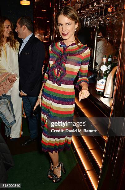 Alexia Niedzielski attends a dinner hosted by Roger Vivier to celebrate the Prismick Denim collection by Camille Seydoux at Casa Cruz on March 17,...