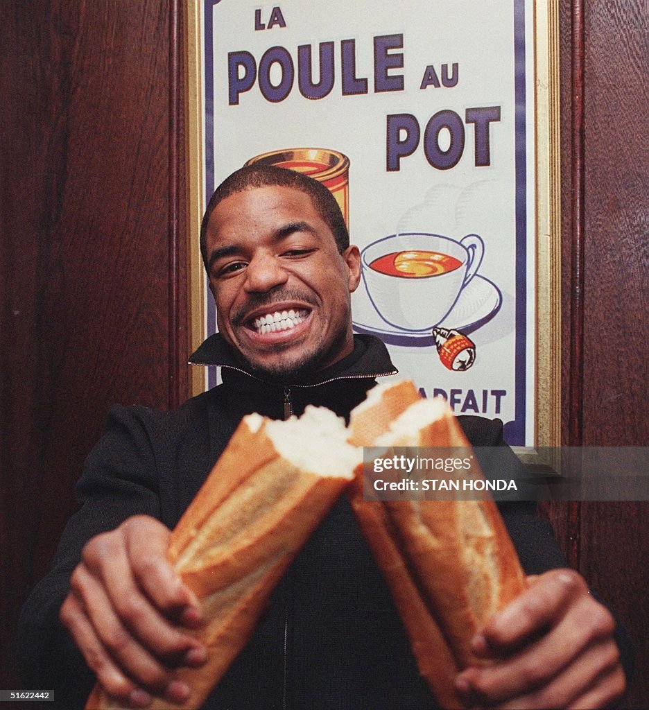 Dave Reed Boxing Super welterweight boxer David Reid of the US poses for photographers ...