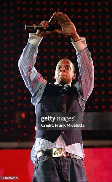 Rapper Jay-Z performs on the "Best of Both Worlds" tour with R. Kelly, October 29, 2004 at Madison Square Garden in New York City.