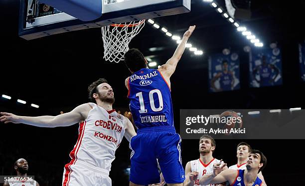 Furkan Korkmaz, #10 of Anadolu Efes Istanbul in action during the 2015-2016 Turkish Airlines Euroleague Basketball Top 16 Round 11 game between...