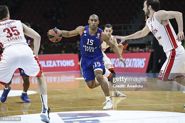 Jayson Granger of Anadolu Efes in action during the 2015-2016 Turkish Airlines Euroleague Basketball Top 16 Round 11 game between Anadolu Efes v...