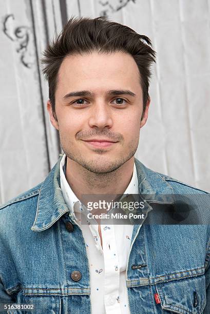 Singer Kris Allen attends the AOL Build Speaker Series to discuss his new album "Letting You In" at AOL Studios In New York on March 18, 2016 in New...