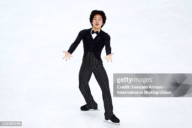 Tomoki Hiwatashi from USA skates during the Men's free skating program of the ISU World Junior Figure Skating Championships 2016 at The Fonix Arenaon...