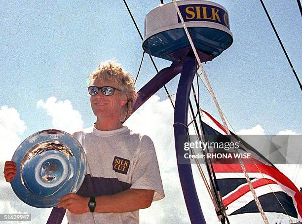 83 Silk Cut Skipper Lawrie Smith Stock Photos High Res Pictures And 83-silk-cut-skipper-lawrie-smith-stock-photos-high-res-pictures-and