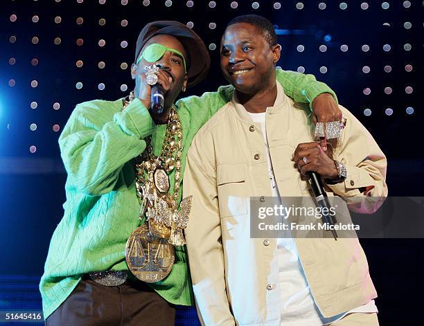 Special guest rappers Slick Rick and Doug E. Fresh performs on the "Best of Both Worlds" tour, November 1, 2004 at Madison Square Garden in New York...