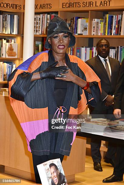 Grace Jones attends "Je n'ecrirai Jamais Mes Memoires" : Grace Jones Biography Book Signing at Le Bon Marche on March 18, 2016 in Paris, France.