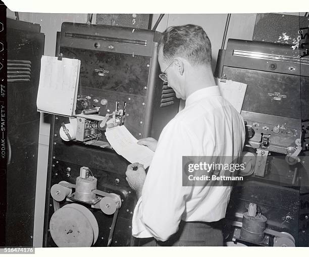 First Photo Geiger Counter 226 Vintage Geiger Counter Stock Photos, High-Res Pictures, and Images ...