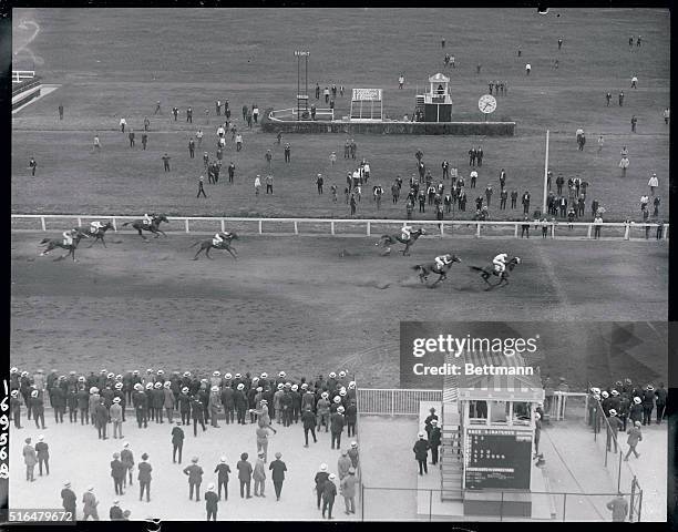 Thousands Witness Running Of Metropolitan Handicap. The traditionally rich Metropolitan Handicap, which features the opening of the Belmont Part...