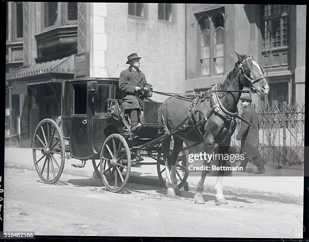 John Otterman driving his cab for the last time.