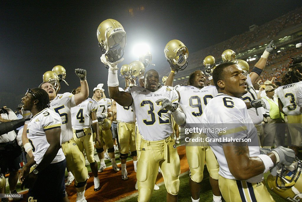 Georgia Tech Yelllow Jackets v ClemsonTigers