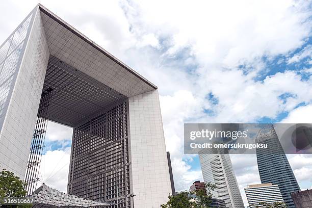 skyscrapers - grande arche stock pictures, royalty-free photos & images