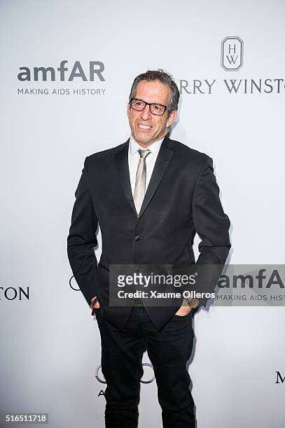 Kenneth Cole attends the 2016 amfAR Hong Kong gala with a guest at Shaw Studios on March 19, 2016 in Hong Kong, Hong Kong.